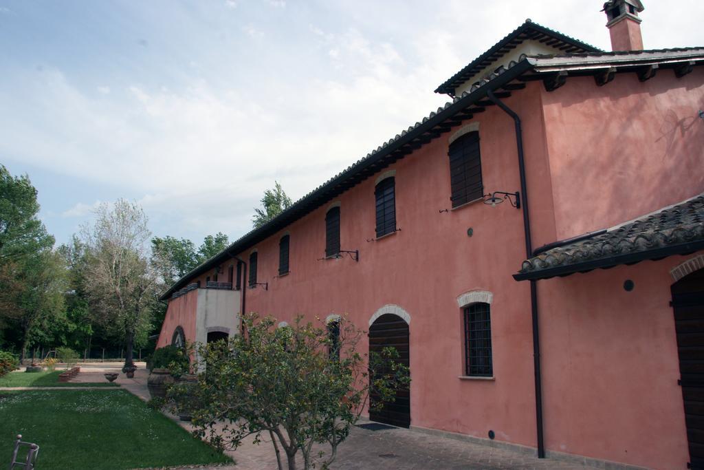 Agriturismo Il Molino Antico - 5 Girasoli Spolète Extérieur photo